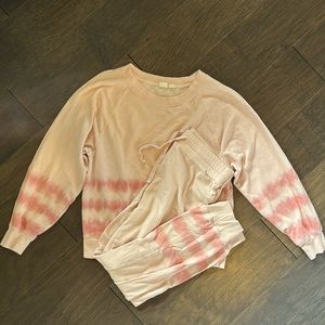 Gap Matching Lounge Set